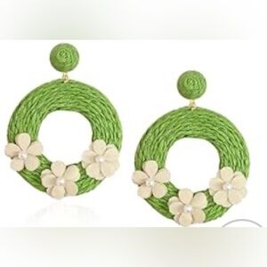 ❤️ Raffia Green Floral Hoop Earrings